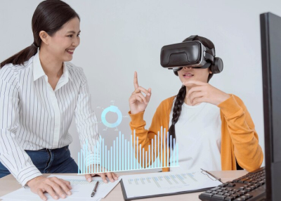 Apa Itu Bisnis Digital? Definisi dan Peluangnya di Era Teknologi