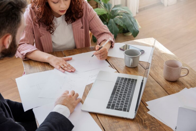 Cara Menggunakan Data Analytics untuk Mengoptimalkan Bisnis Digital