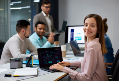 Digital Marketing Internship: Membangun Karir Cemerlang di Industri Digital yang Dinamis